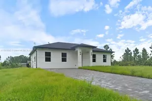 710 Peacock Ave, Lehigh Acres, FL 33974 - Photo 2