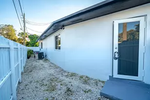 2388 NE 173rd St, North Miami Beach, FL 33160 - Photo 26