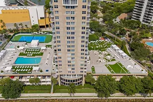 770 Claughton Island Dr, Miami, FL 33131 - Photo 14