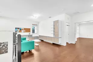 10250 NW 76th Terrace, Doral, FL 33178 - Photo 22
