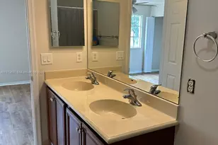 9113 Chambers St, Tamarac, FL 33321 - Photo 12