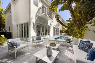 2760 Brickell Ct, Miami, FL 33129 - Photo 2