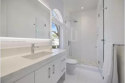 2760 Brickell Ct #2760, Miami, FL 33129 - Photo 18