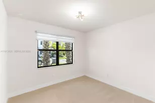 7464 Estero Dr, Lake Worth, FL 33463 - Photo 14