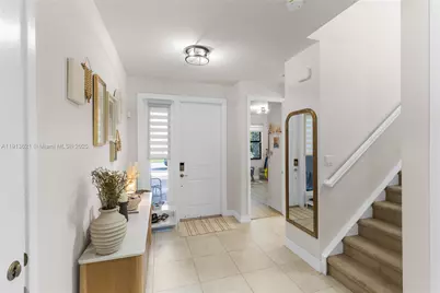 7464 Estero Dr, Lake Worth, FL 33463 - Photo 2