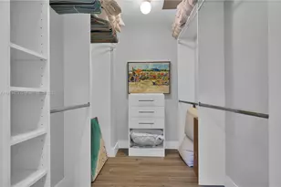 5555 Collins Ave, Miami Beach, FL 33140 - Photo 22