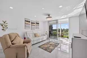 8900 Washington Blvd, Pembroke Pines, FL 33025 - Photo 8