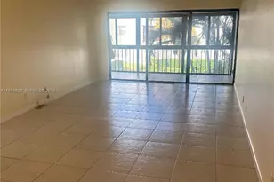 303 Racquet Club Rd, Weston, FL 33326 - Photo 10