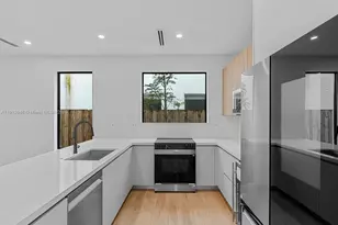 3616 Thomas Ave, Miami, FL 33133 - Photo 16