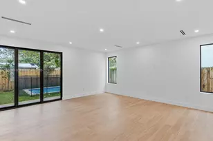 3616 Thomas Ave, Miami, FL 33133 - Photo 8