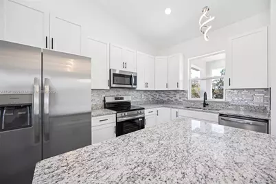 7433 Domenico St, Sebring, FL 3872 - Photo 4