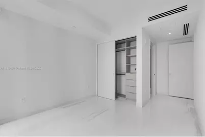 300 Biscayne Boulevard Way #3009W, Miami, FL 33131 - Photo 20