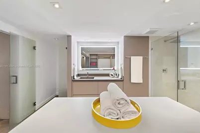 2301 Collins Ave #1004, Miami Beach, FL 33139 - Photo 4