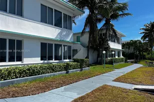 1990 Bay Dr, Miami Beach, FL 33141 - Photo 34