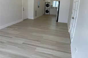 1990 Bay Dr, Miami Beach, FL 33141 - Photo 20