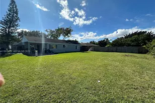 1981 SE Ancora Ct, Port Saint Lucie, FL 34952 - Photo 8