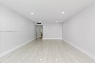 2751 S Ocean Dr, Hollywood, FL 33019 - Photo 26