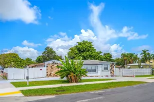 600 SW 10th St, Hallandale Beach, FL 33009 - Photo 1