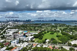 2600 Collins Ave, Miami Beach, FL 33140 - Photo 30