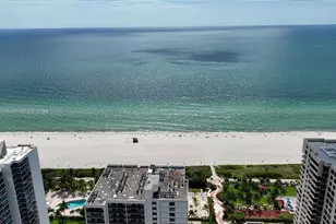 2600 Collins Ave, Miami Beach, FL 33140 - Photo 32