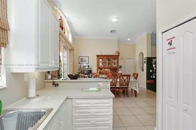 15382 SW 16th Ter, Miami, FL 33185 - Photo 10
