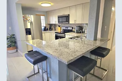 21 E 3rd St #307, Hialeah, FL 33010 - Photo 4