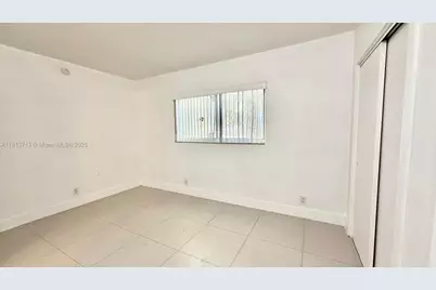 42 SW 14th St #103, Dania Beach, FL 33004 - Photo 16