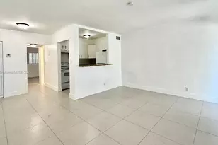 42 SW 14th St, Dania Beach, FL 33004 - Photo 6