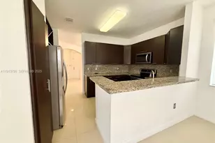 10802 NW 84th Ln, Doral, FL 33178 - Photo 12