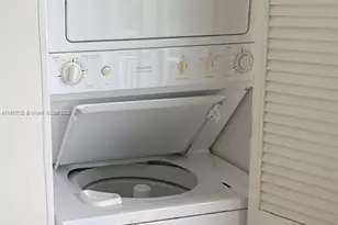 2425 SW 27th Ave, Miami, FL 33145 - Photo 22