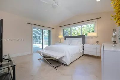 7605 SW 178th Ter, Palmetto Bay, FL 33157 - Photo 6