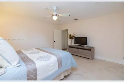 7605 SW 178th Ter, Palmetto Bay, FL 33157 - Photo 24