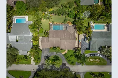 7605 SW 178th Ter, Palmetto Bay, FL 33157 - Photo 10