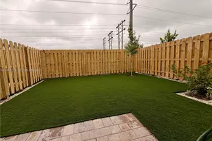 23250 SW 133rd Ct, Homestead, FL 33032 - Photo 4