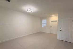 23250 SW 133rd Ct, Homestead, FL 33032 - Photo 10