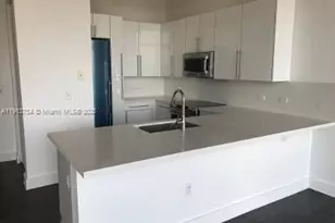 1791 NE Miami Gardens Dr, Miami, FL 33179 - Photo 2