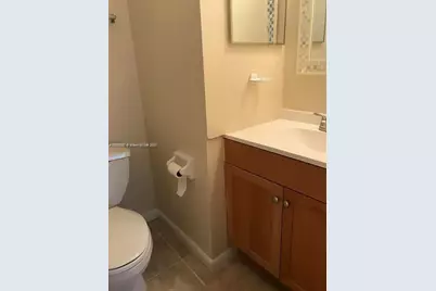 165 Riviera Cir #58-9, Weston, FL 33326 - Photo 10