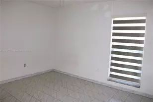 6130 W 19th Ave, Hialeah, FL 33012 - Photo 20