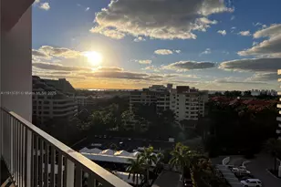 200 Ocean Ln Dr, Key Biscayne, FL 33149 - Photo 4