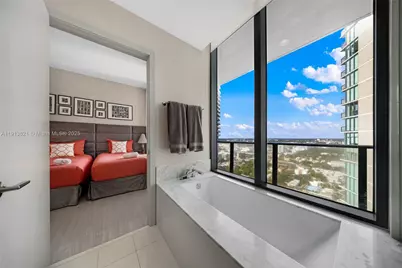 480 NE 31st St #2807, Miami, FL 33137 - Photo 18