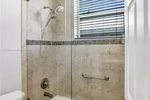 2553 Jardin Manor, Weston, FL 33327 - Photo 38