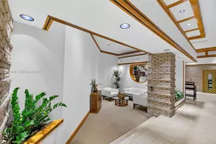 2 Grove Isle Dr, Miami, FL 33133 - Photo 44