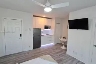 7325 Carlyle Ave, Miami Beach, FL 33141 - Photo 1