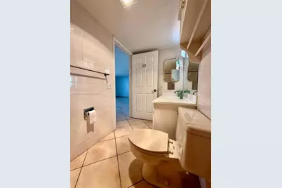 555 NE 30th St #PH1004, Miami, FL 33137 - Photo 32