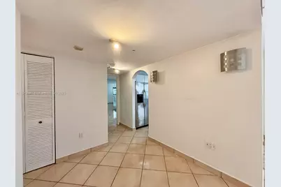 555 NE 30th St #PH1004, Miami, FL 33137 - Photo 30