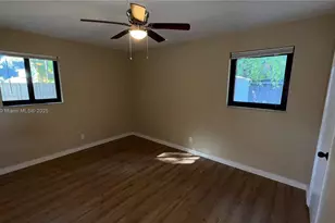 6625 SW 49th St, Davie, FL 33314 - Photo 12