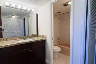 7051 Environ Blvd, Lauderhill, FL 33319 - Photo 32