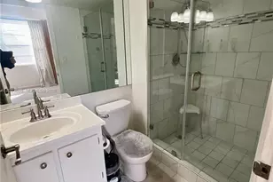 7690 NW 18th St, Margate, FL 33063 - Photo 26