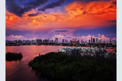 16385 Biscayne Blvd #3003, North Miami Beach, FL 33160 - Photo 1
