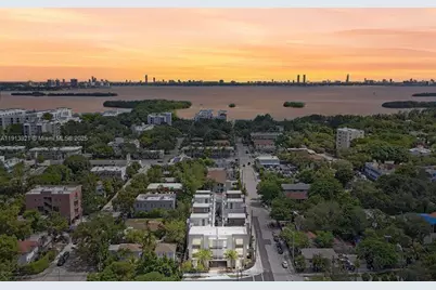 529 NE 61st St, Miami, FL 33137 - Photo 2